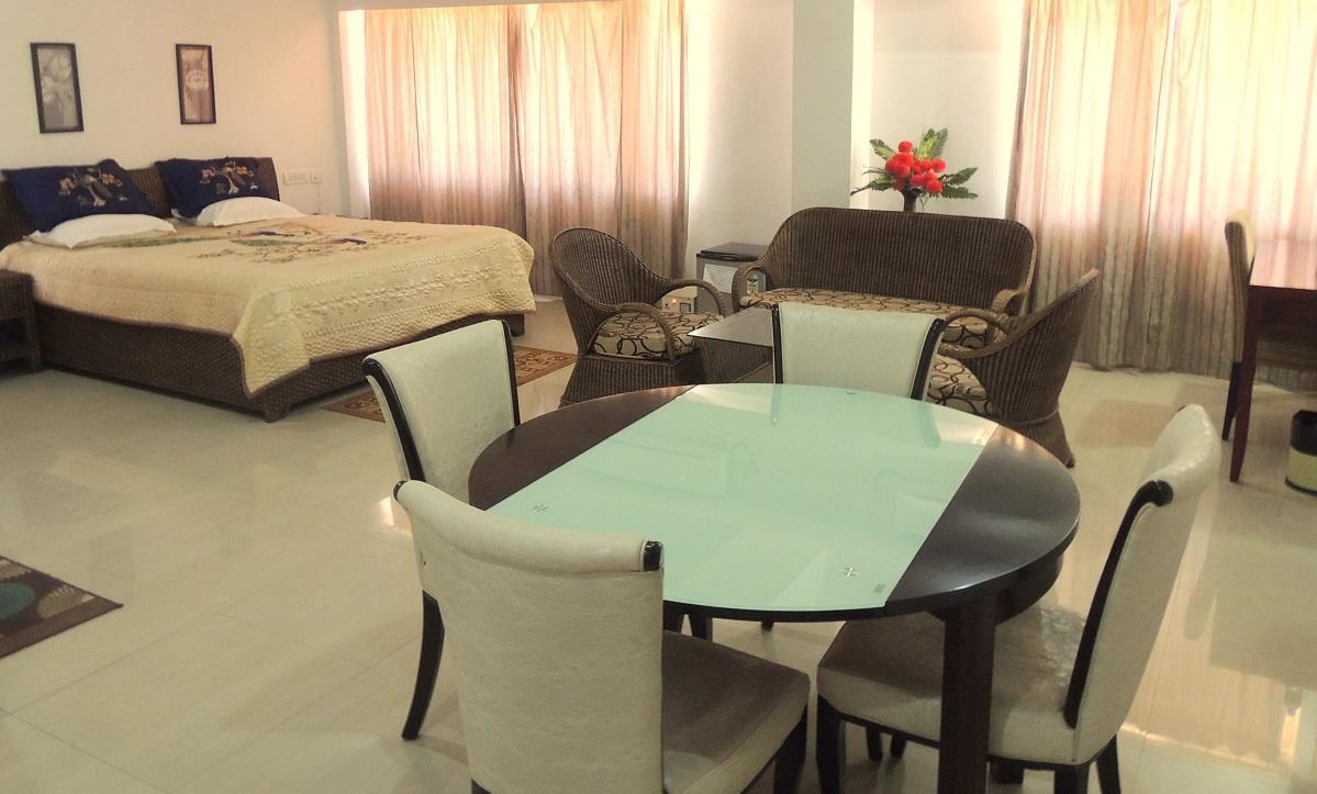 Aroma Residency Hotel Tinsukia Exterior photo