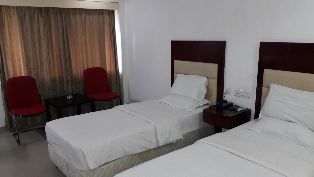 Aroma Residency Hotel Tinsukia Exterior photo